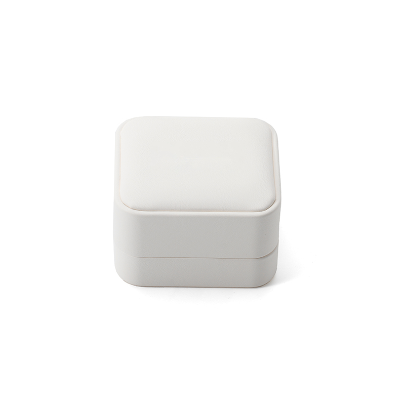 FANXI Custom white PU leather microfiber ring box