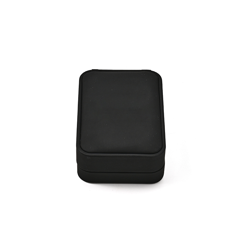 FANXI Custom black PU leather microfiber pendant box
