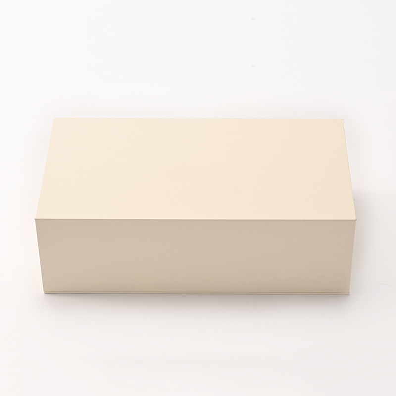 FANXI Custom Beige Leatherette Paper Velvet Magnet Box