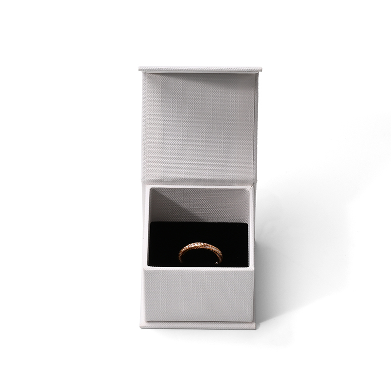 FANXI Custom White Vlevet Paper Ring Box