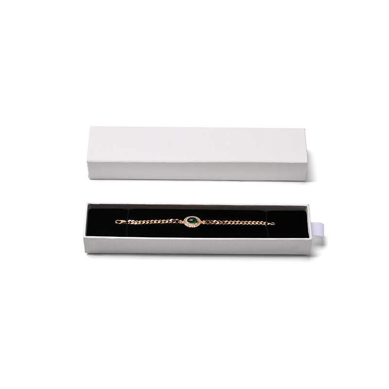 FANXI Custom White Vlevet Paper Long Chain Box