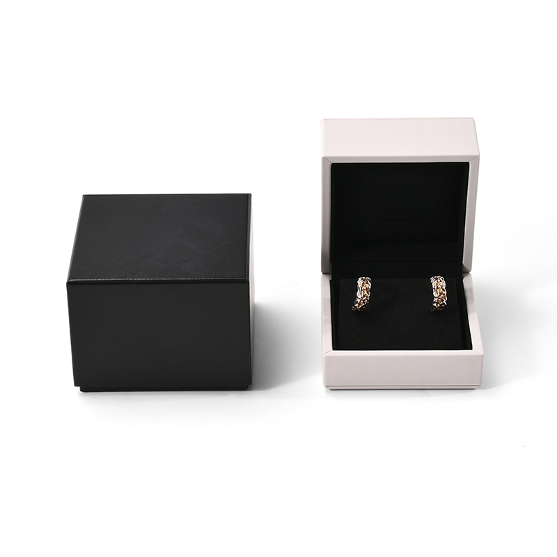 FANXI Custom Black PU Leather Microfiber Ear Nail Box