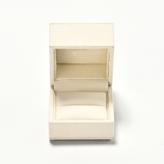 FANXI Custom Beige Microfiber Jewelry Box