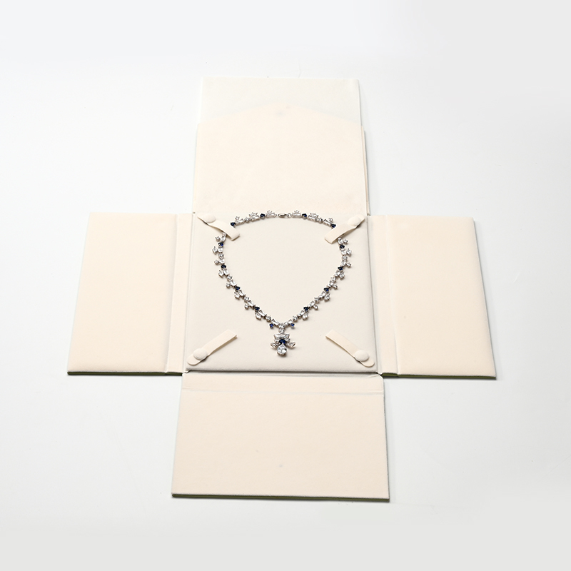 FANXI Custom Green PU Leather Velvet Necklace Pouch