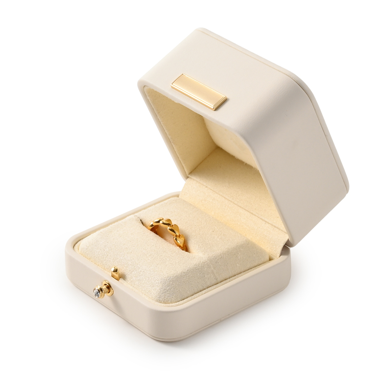 FANXI Custom Beige PU Leather Microfiber Ring Box