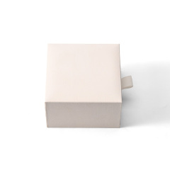 FANXI Custom White Leatherette Paper Velvet Bracelet Box