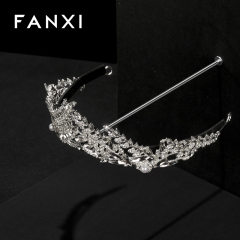 FANXI Luxury Black Beige Suede Metal Crown Display Props