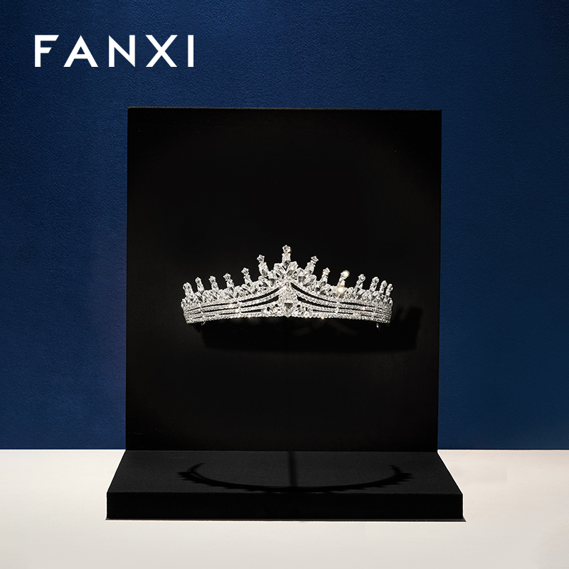 FANXI Luxury Black Beige Suede Metal Crown Display Props