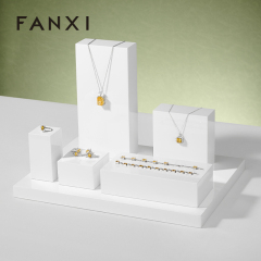 FANXI factory custom logo wood jewellery display stand set