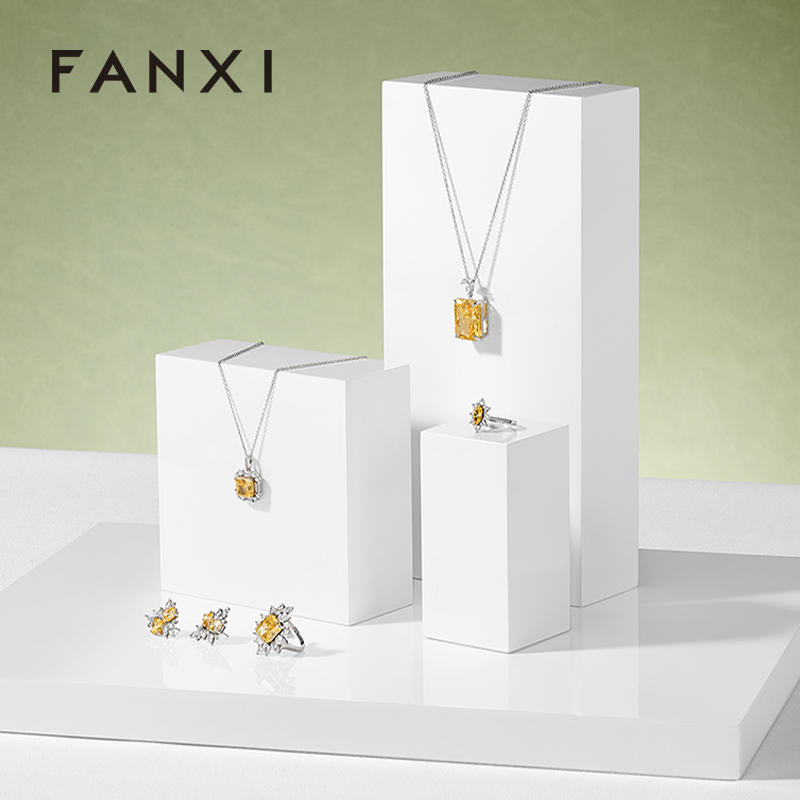 FANXI factory custom logo wood jewellery display stand set