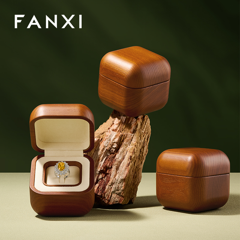 FANXI New arrival Beige Wooden Microfiber Ring Box