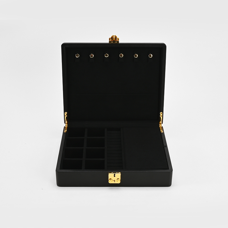 FANXI Custom Black Leather Microfiber Jewelry Show Case
