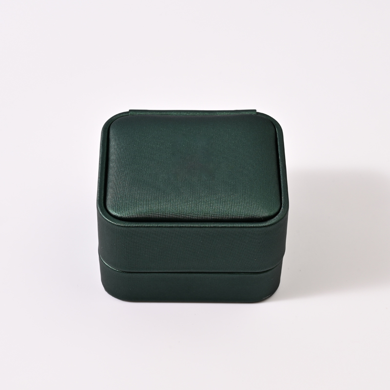 FANXI Custom Green PU Leather Velvet Ring Box
