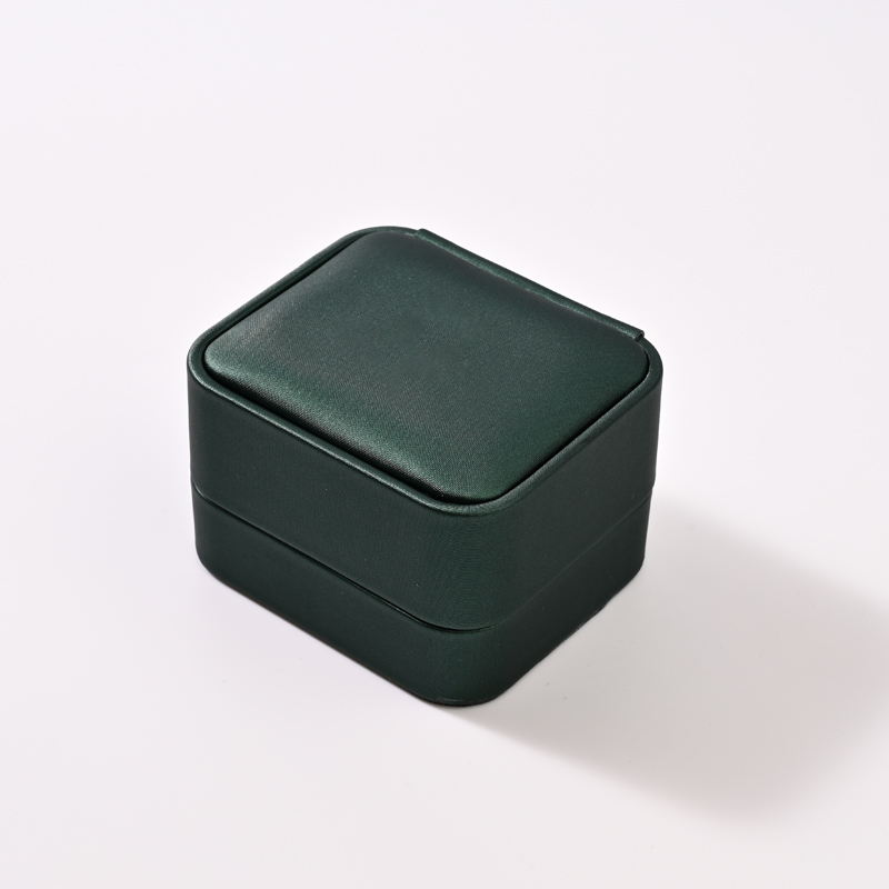 FANXI Custom Green PU Leather Velvet Ring Box