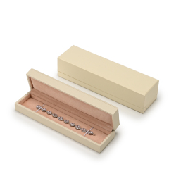 FANXI Custom Beige Leather Suede Chain Box