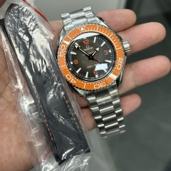 VSF Seamaster CAL.8900 with extra bracelet