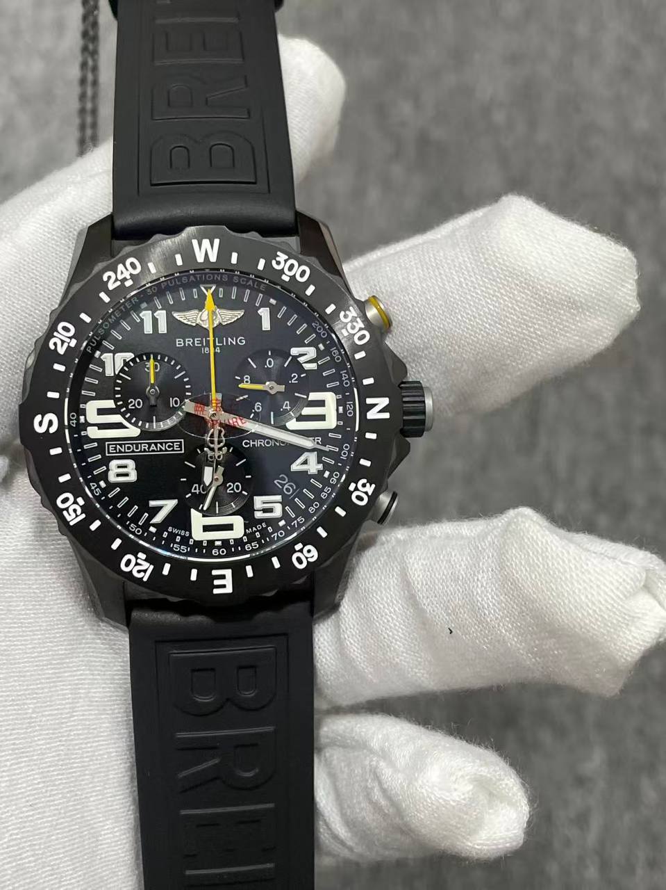 Bretling 1071 Quartz 44mm