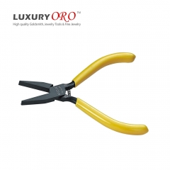 SHE.K® Flat-Nose Plier | 5"