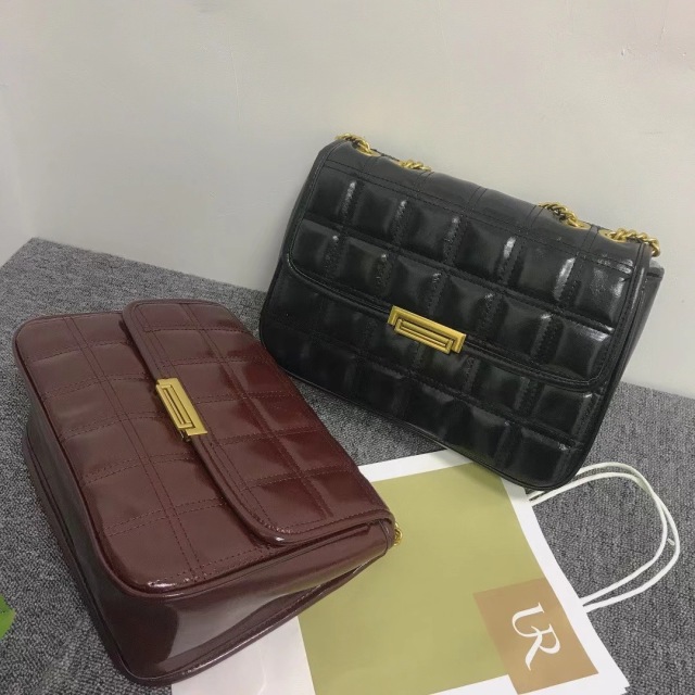 {产品},多规格加价（0到8）,多规格（没有默认选项）,UPAD775 MyShop