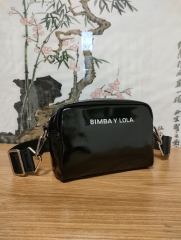 BYL Messenger Bag Black