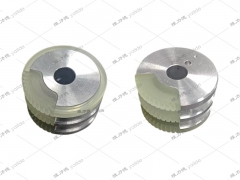 High wear-resistant banknote separating wheel