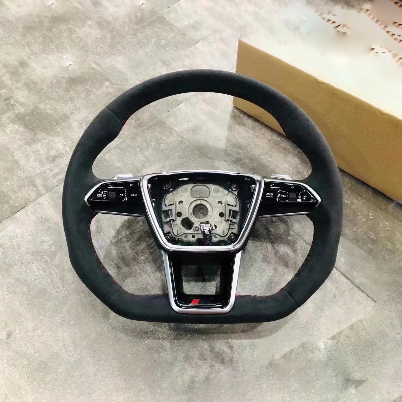 LCD touch steering wheel For Audi A6 A7 C8 RS