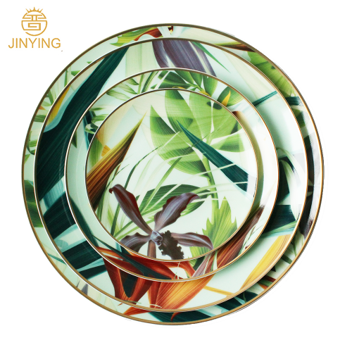 High Quality porcelain Leaf Pattern Design bone china Gold rim Dinnerware set ceramic dinner plate dishes for hotel wedding