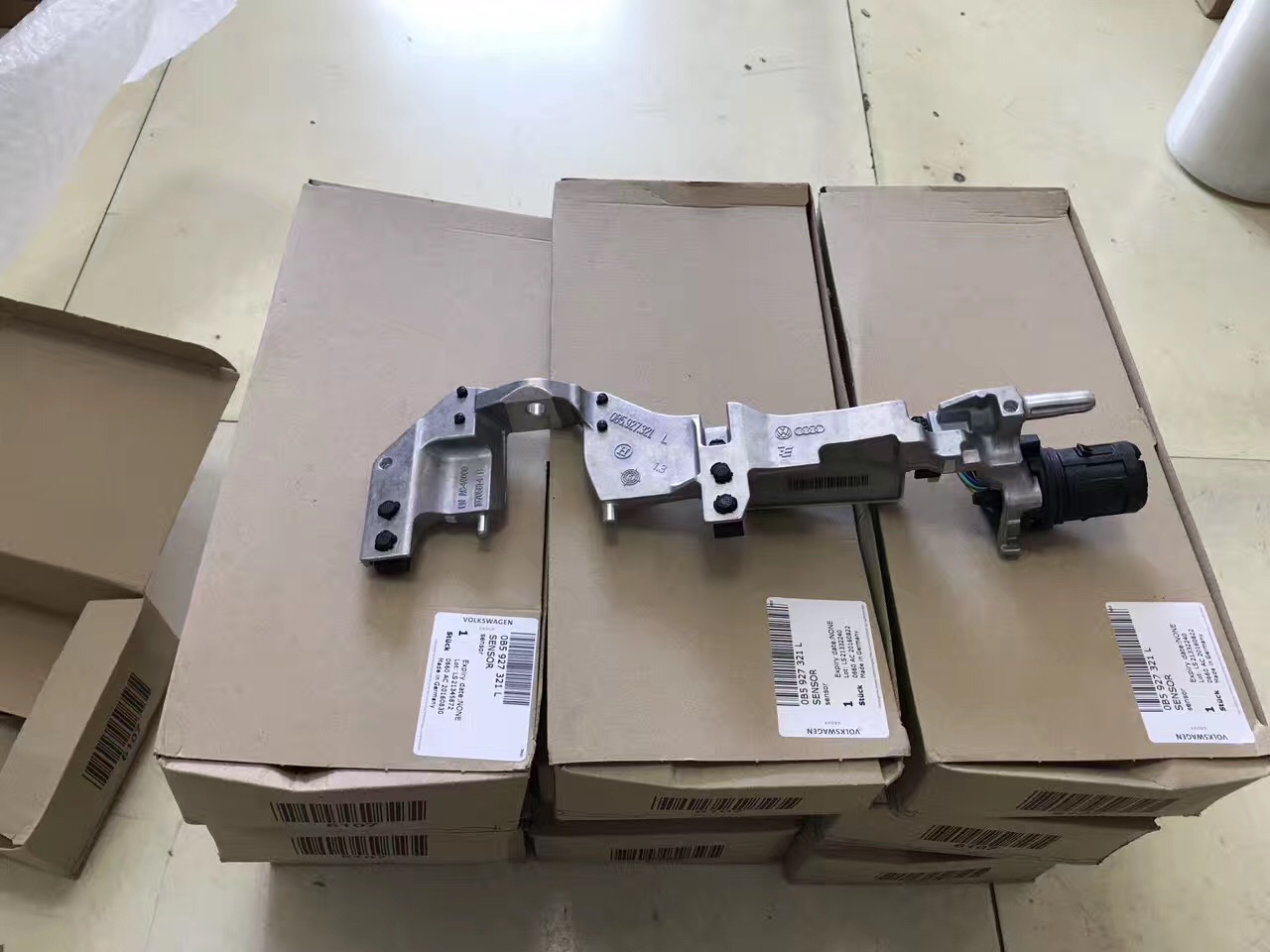 0B5 DL501 Automatic Transmission NEUTRAL SWITCH OEM 0B50012OEM GZJA