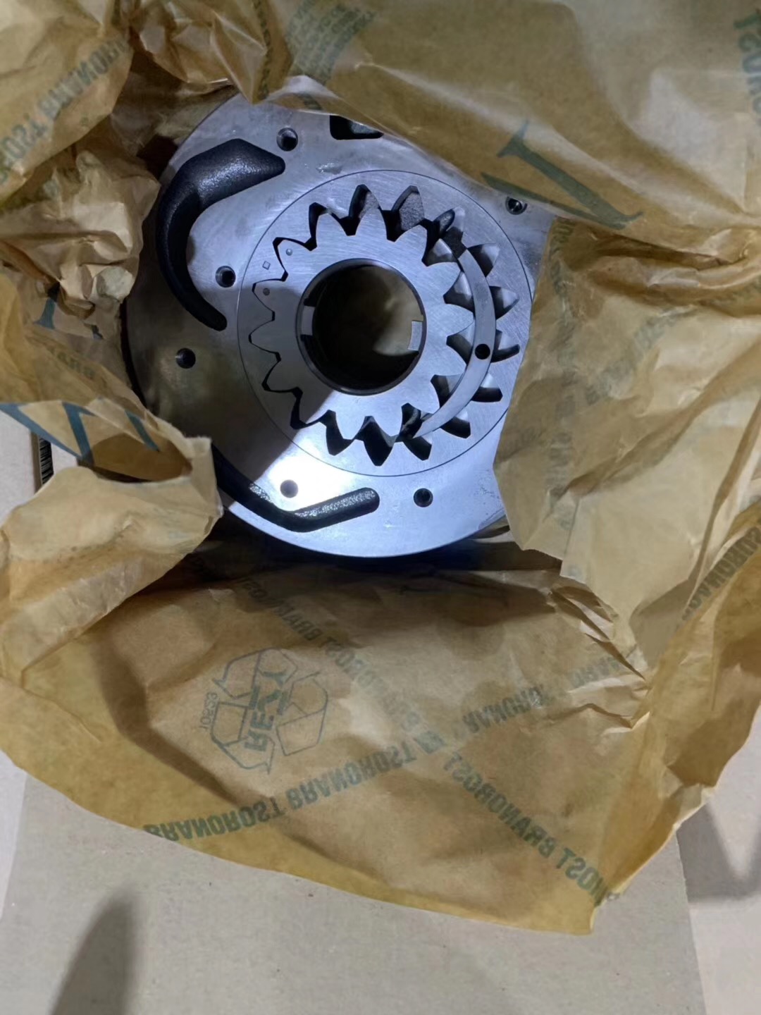 01V0001OEM ZF5HP19 01V Transmission Torque Converter Oil Pump Audi VW Passat A4 A6 A8 9703