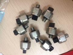 JF011E-0011-OEM JF010E JF011E F09A F09B F10A F1CJA RE0F09A Oil Pressure Sensor For Nissa n Jeep CP5-10