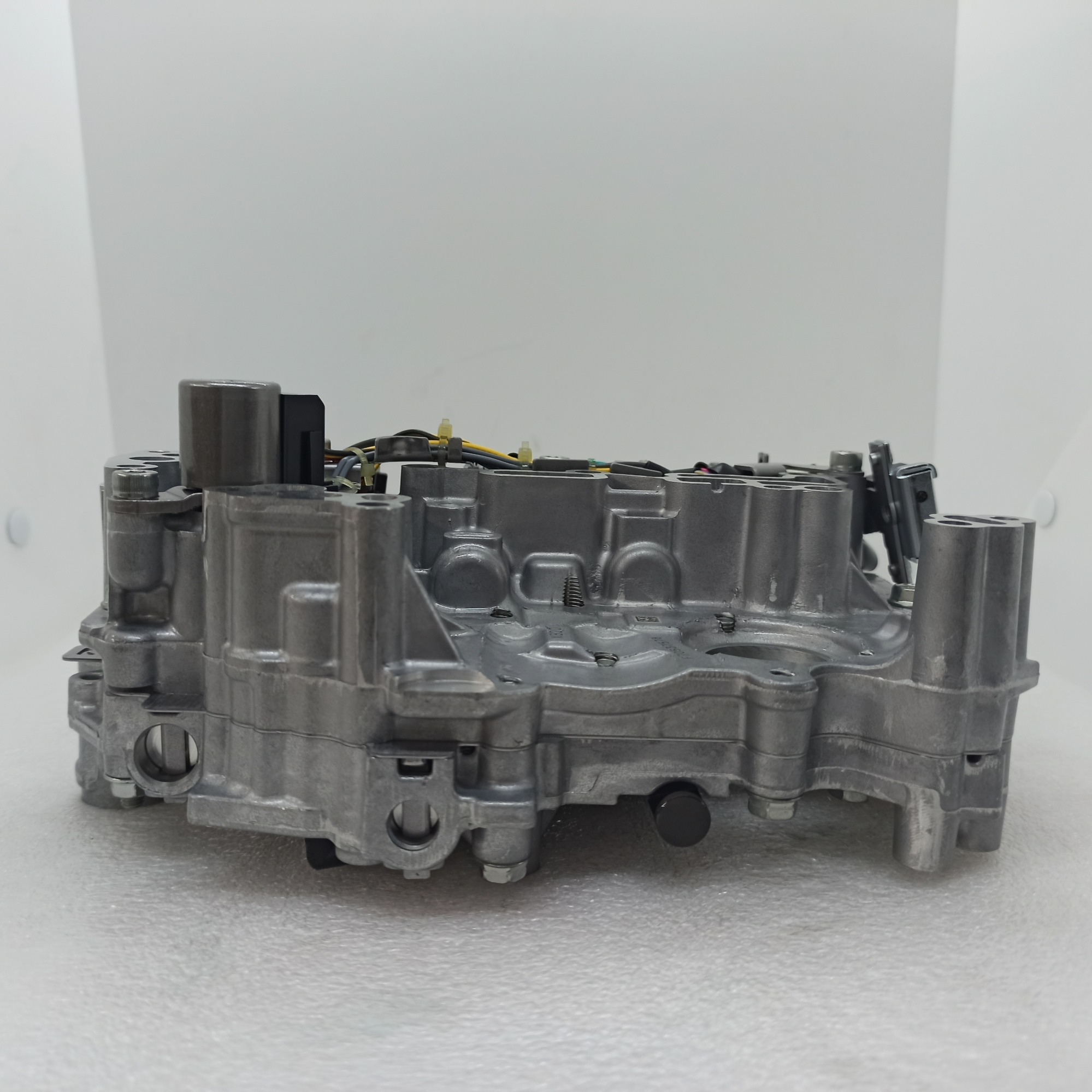 FROM NEW TRANS RE0F11A JATCO JF015E CVT JF015E Transmission Valve Body for Nissa n JF015E-0048-FN
