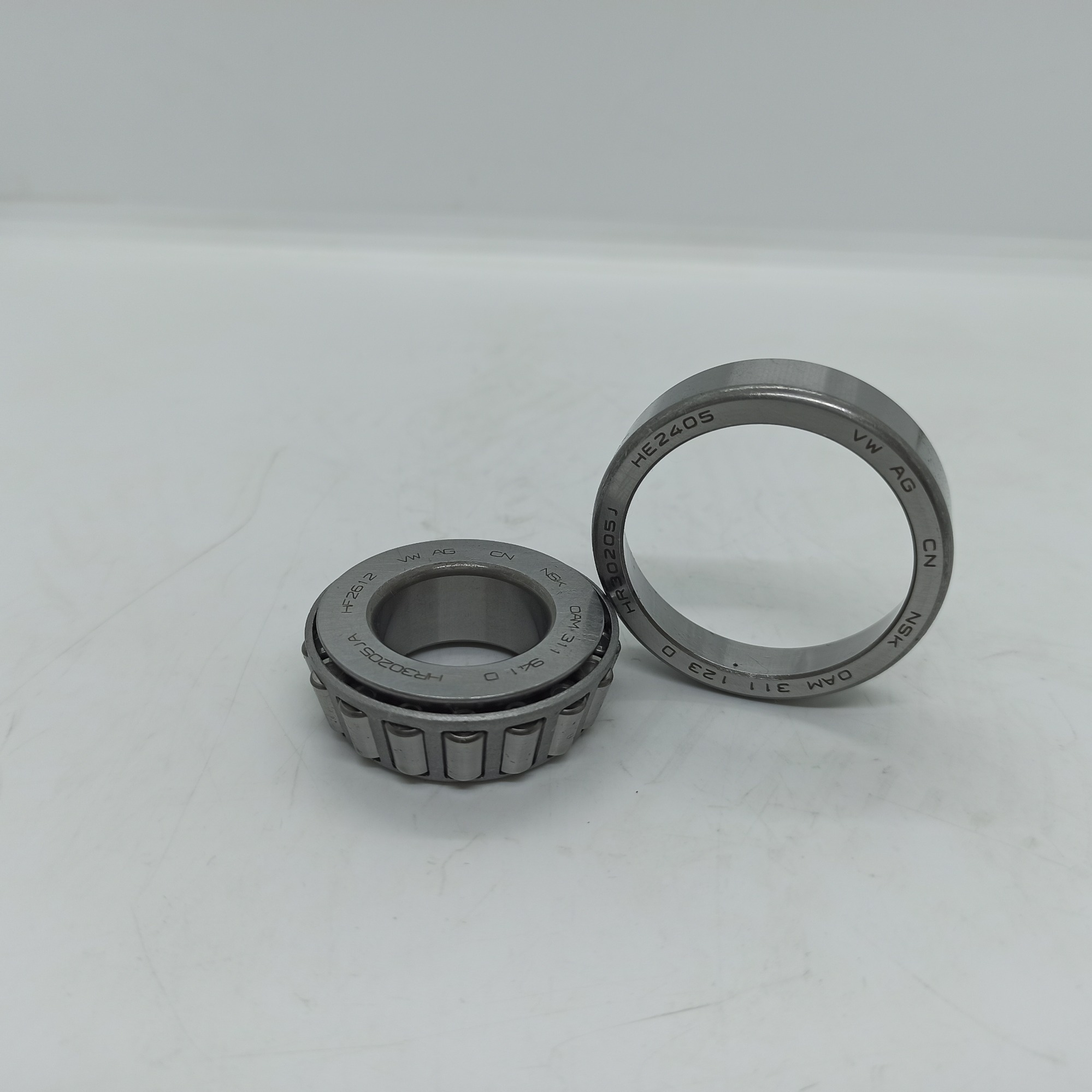 New 0AM DQ200 BEARING inner: 0AM 311 941 D 25x52x16.25 805888 NK 33K