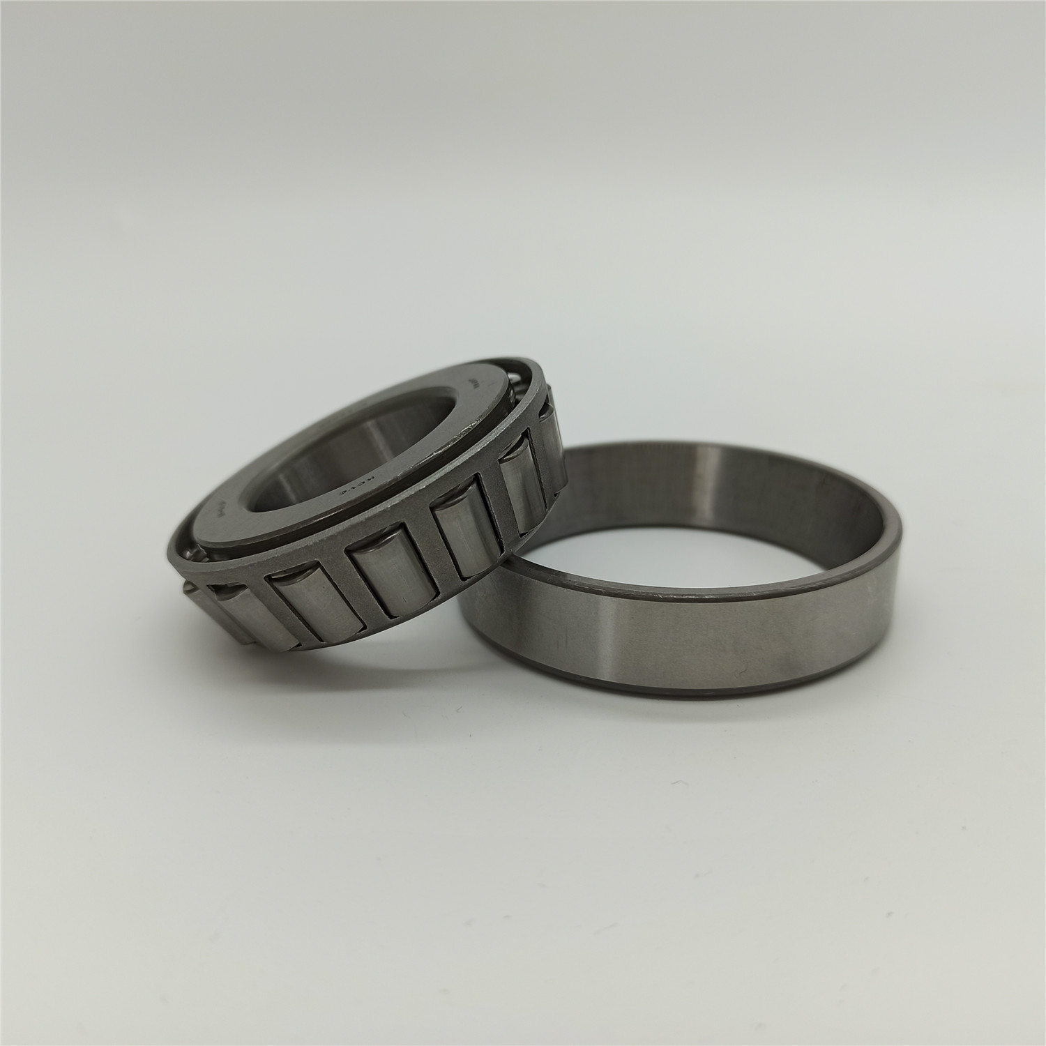 JF016E-0001-OEM JF016E CVT Automatic Transmission HI-CAP 30206JR Automobile Tapered Roller Bearing 30x62x17.25mm