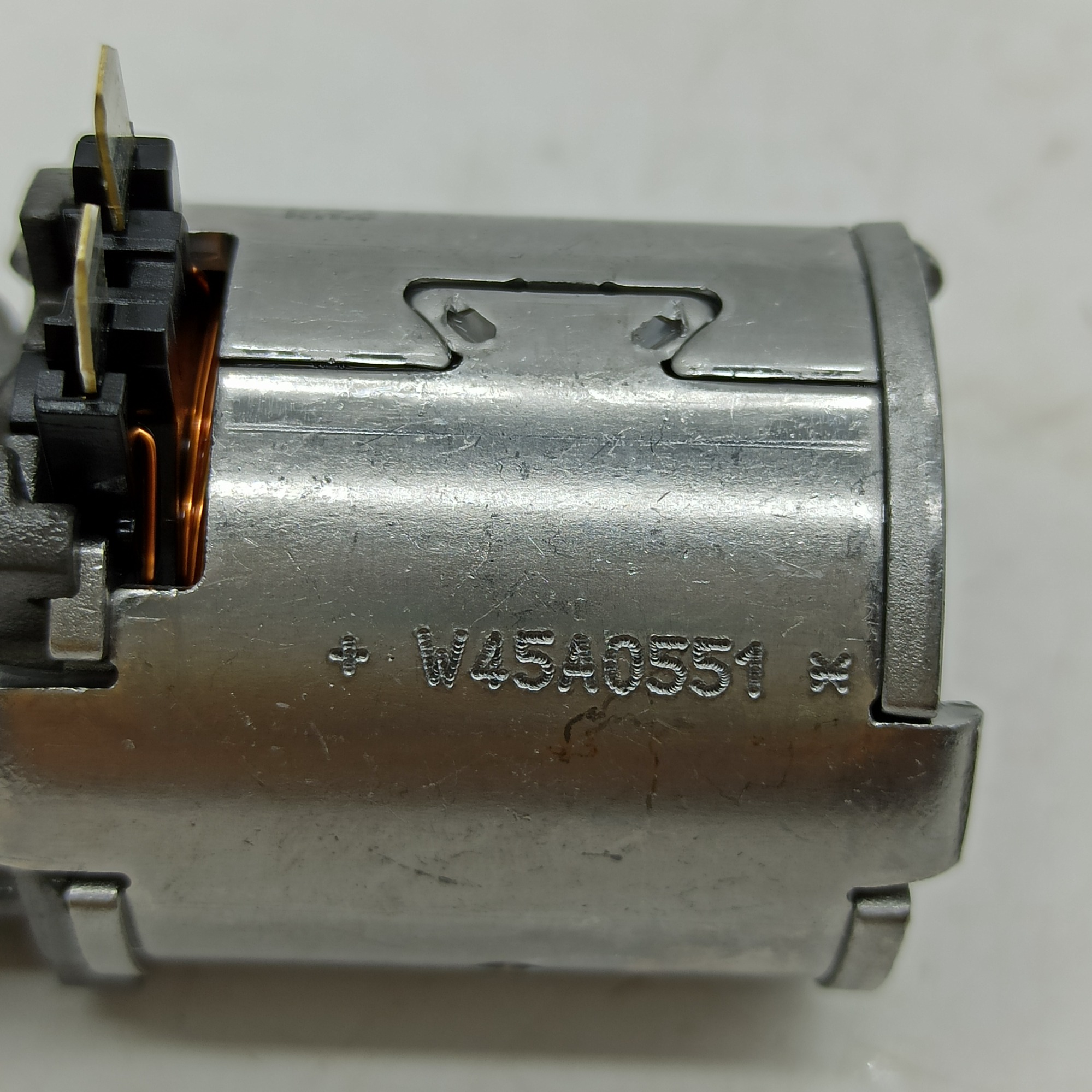 0B5 DL501 Control Solenoid Clutch Automatic Transmission EPC SOLENOID OEM 0B5-0010-OEM AOJIE