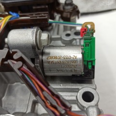 8F24-0002-FN 8F24 Automatic Transmission valve body with pressure sensor, 7 SOLENOID 8-speed for Ford from new trans