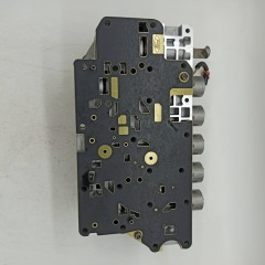 8F24-0002-FN 8F24 Automatic Transmission valve body with pressure sensor, 7 SOLENOID 8-speed for Ford from new trans