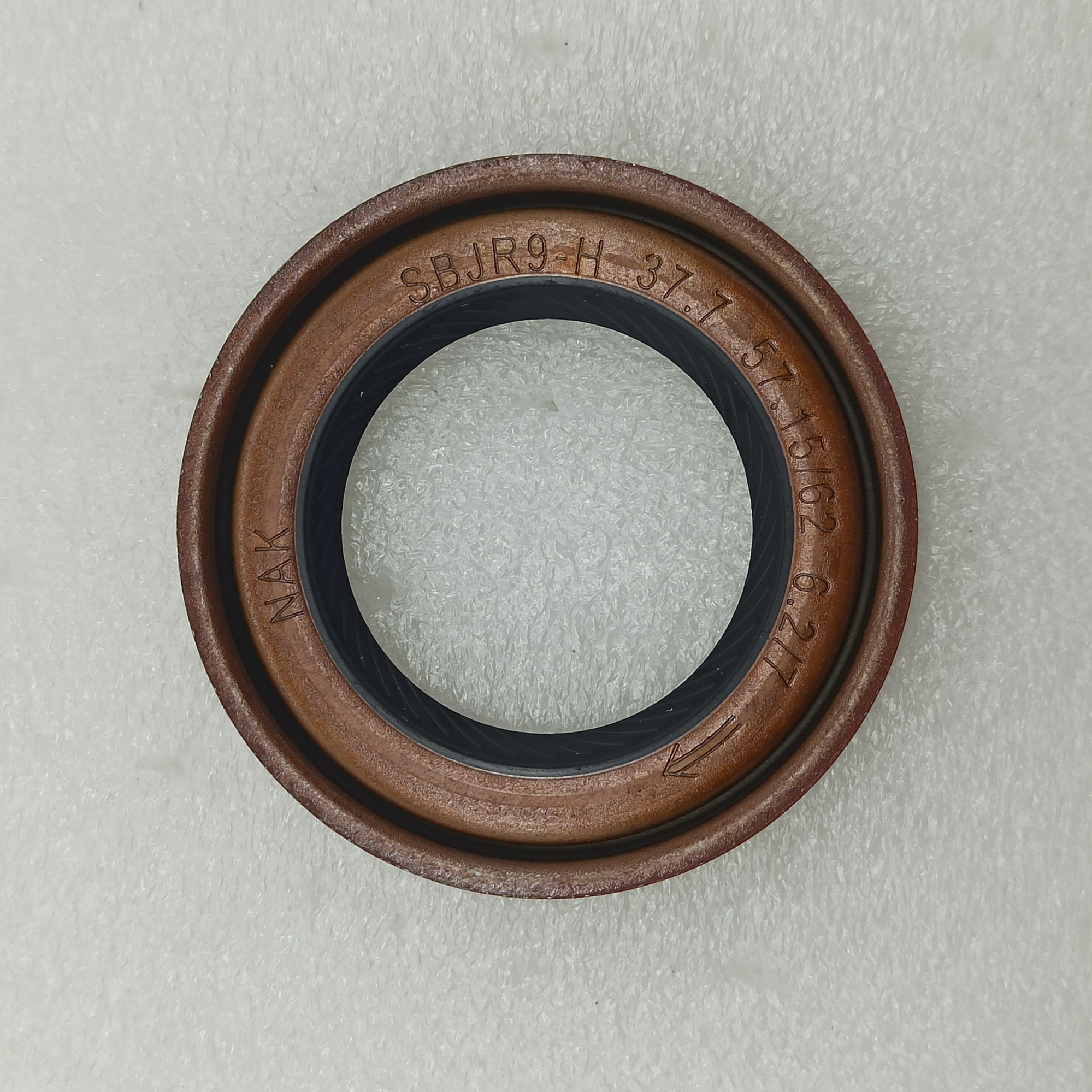 62TE-077400C-AM 62TE 077400-NAK oil seal 37.7*57.15/62*6.2/7