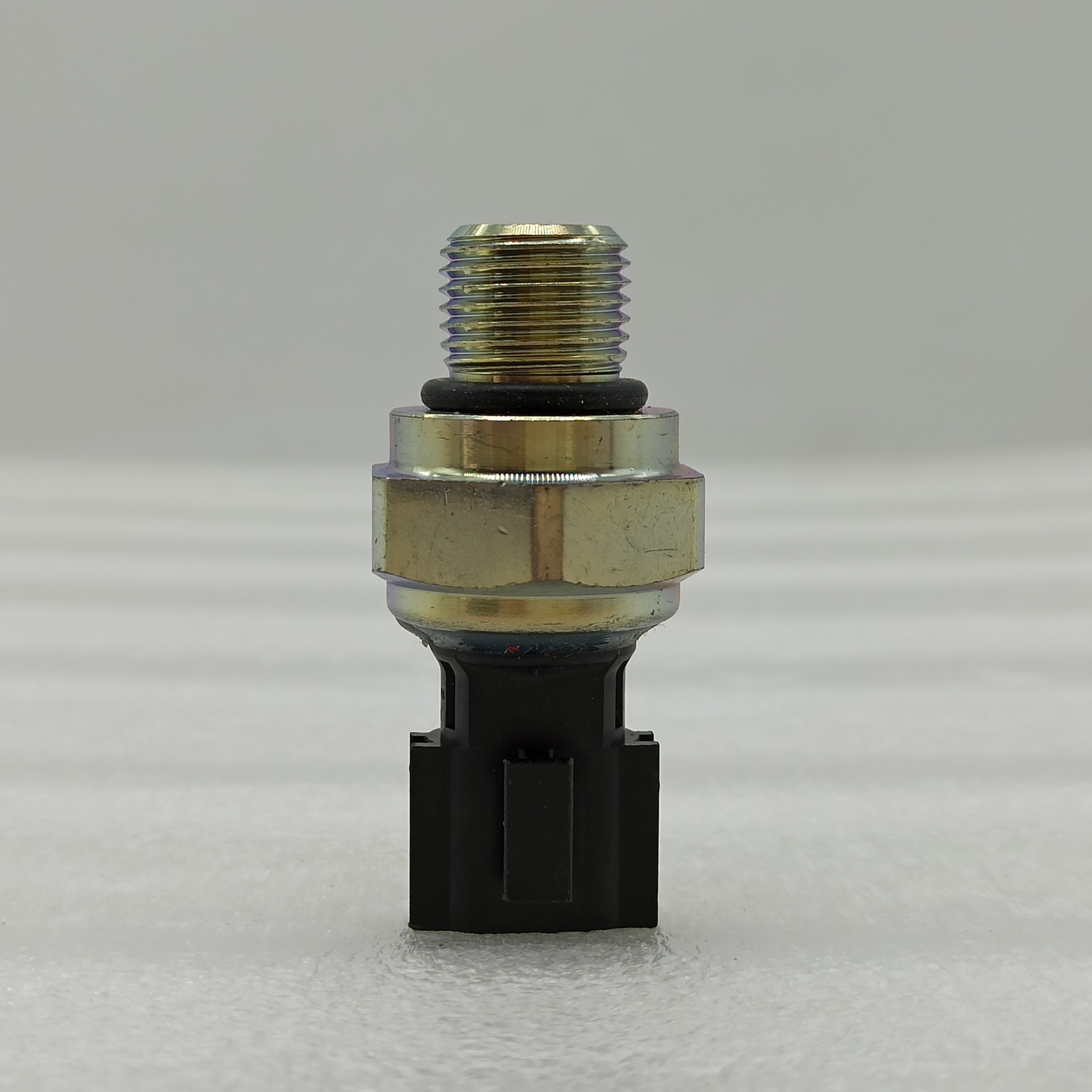 TR580-0024-OEM Automotive continuously variable transmission pressure sensor for car