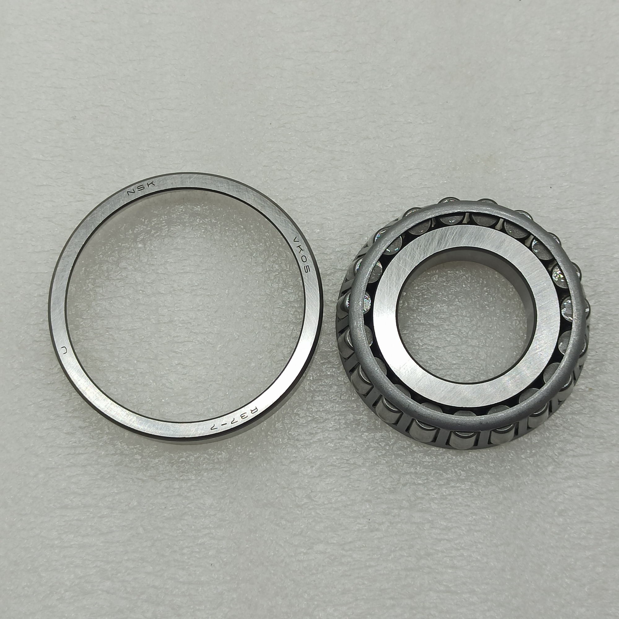 ZC-0091-OEM bearing R37-7, L incoln differential 77mm * 37mm * 17mm Automatic Transmission