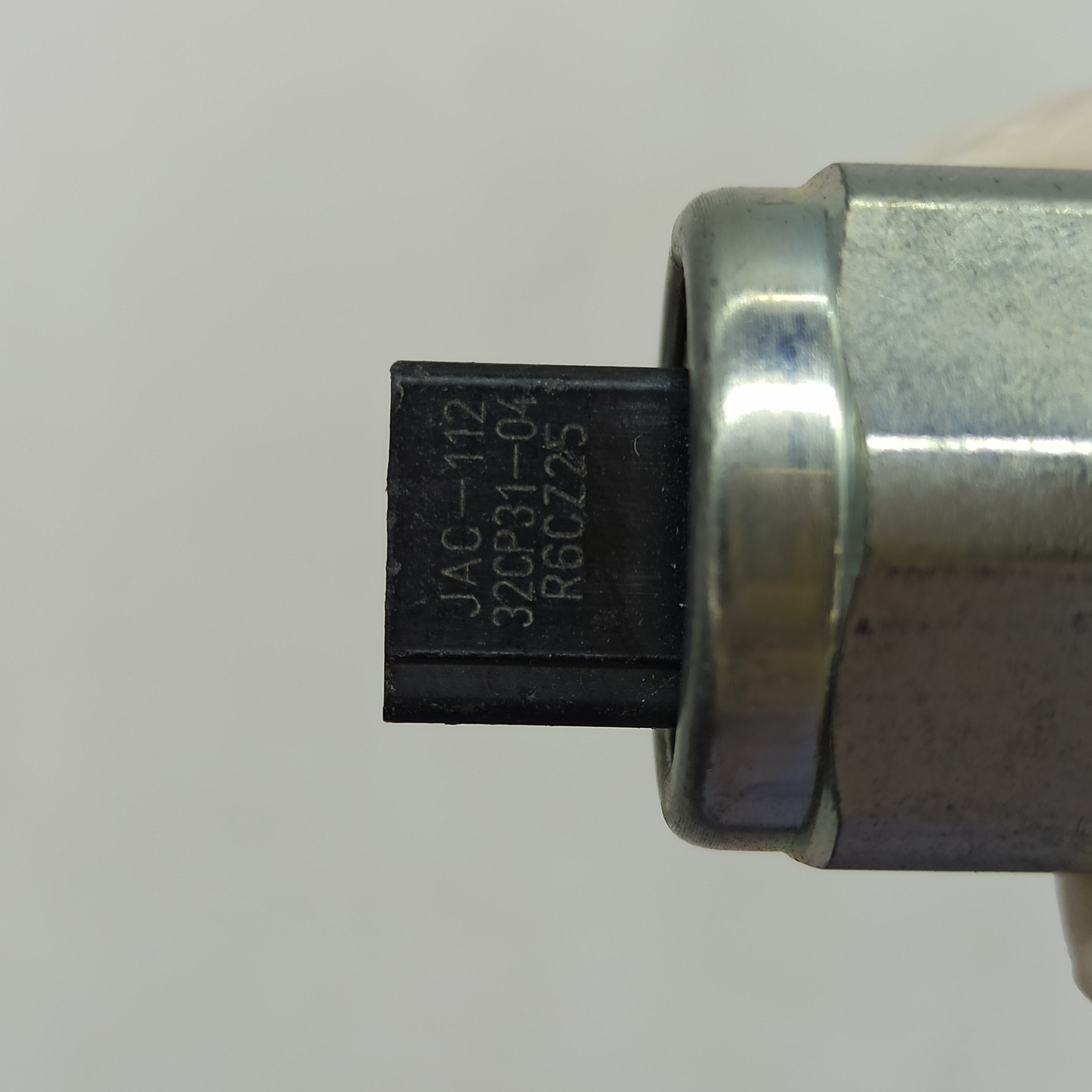 6DCT150-0021-OEM Pressure Sensor OEM 6DCT150 1735112DT122 DCT DCG Transmission 6 SPEED JAC-112 CP5-21 F6CZ31