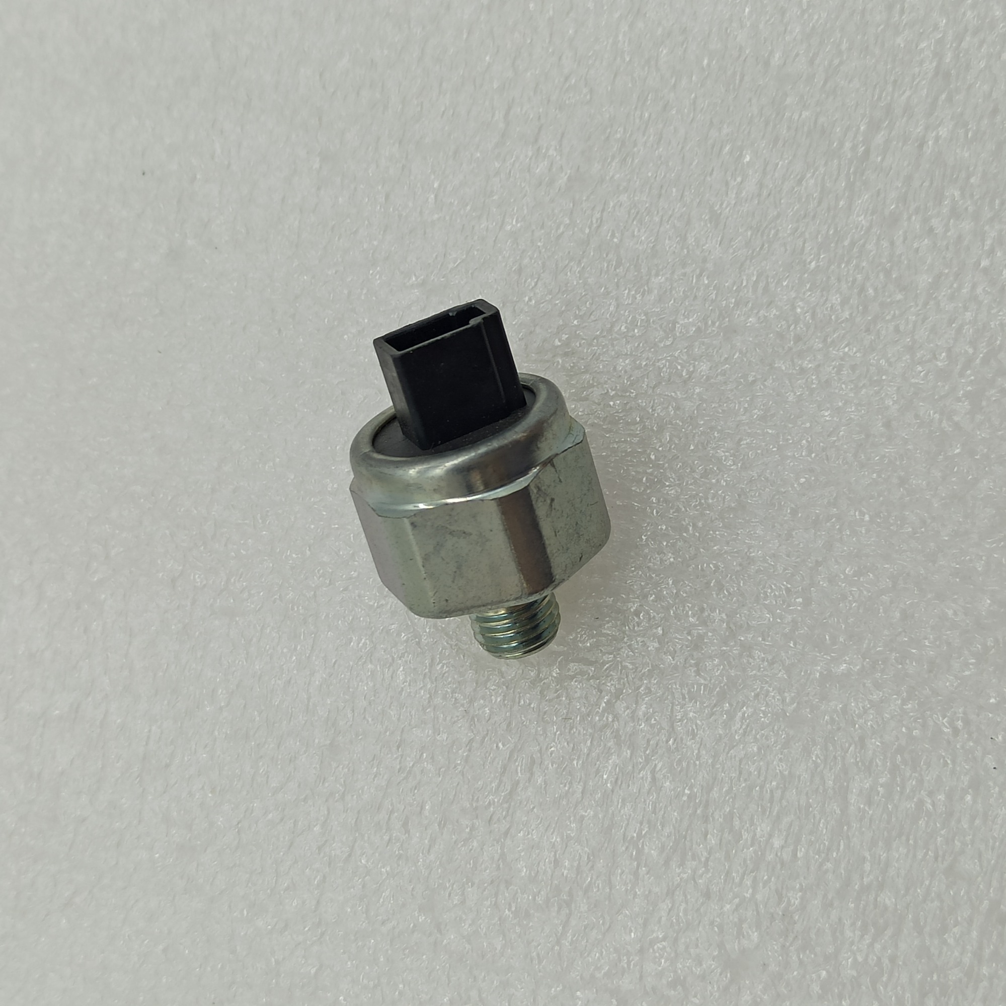 6DCT150-0021-OEM Pressure Sensor OEM 6DCT150 1735112DT122 DCT DCG Transmission 6 SPEED JAC-112 CP5-21 F6CZ31