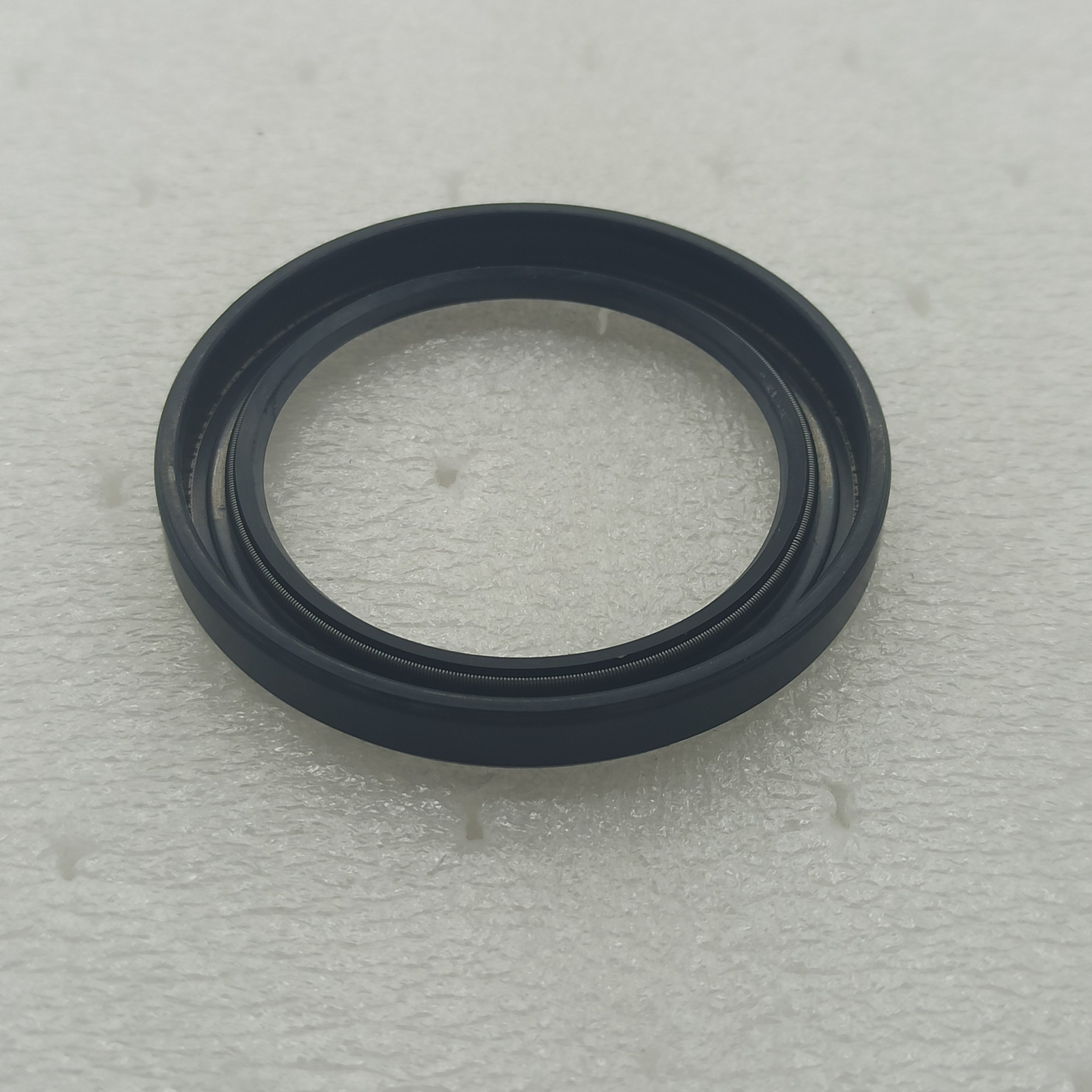 RE4F04A-0006-AM Front oil seal AT transmission 4 Speed for N issan