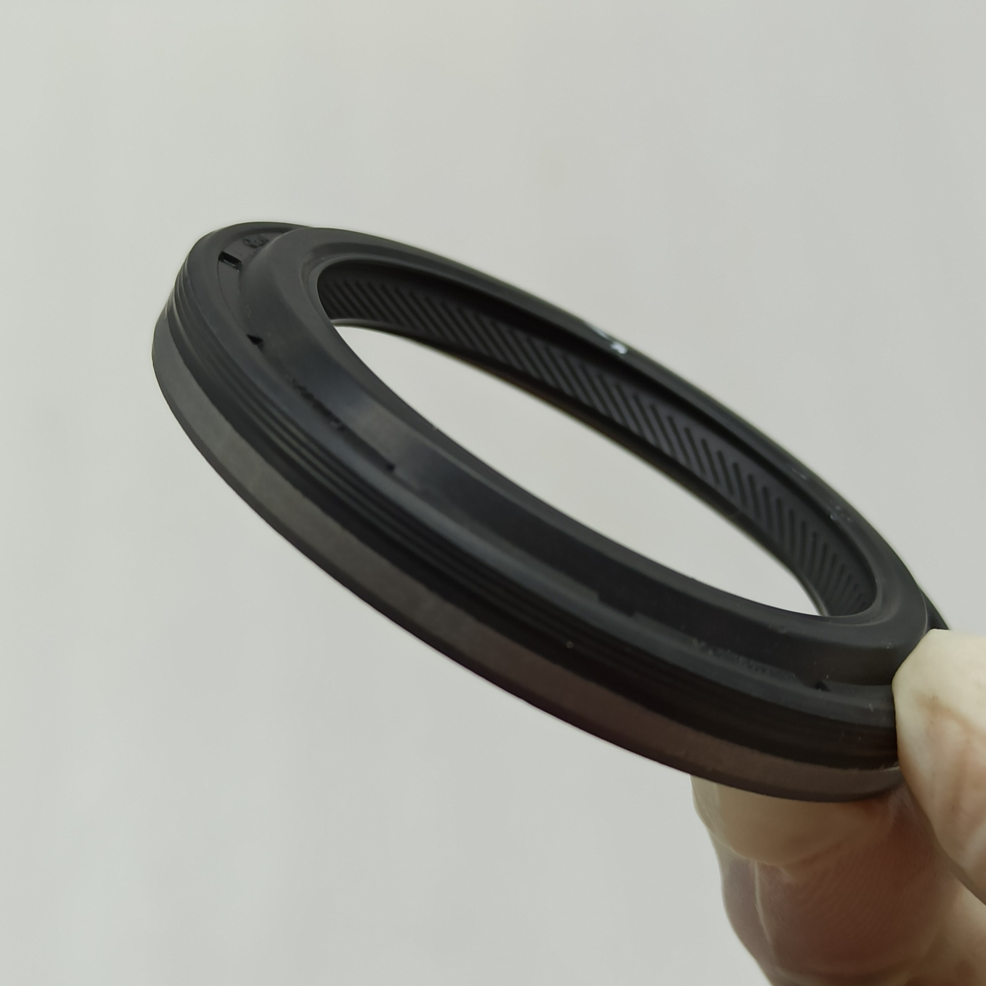 0DP0001OEM Half shaft oil seal left new and OE repair or replace or test of car