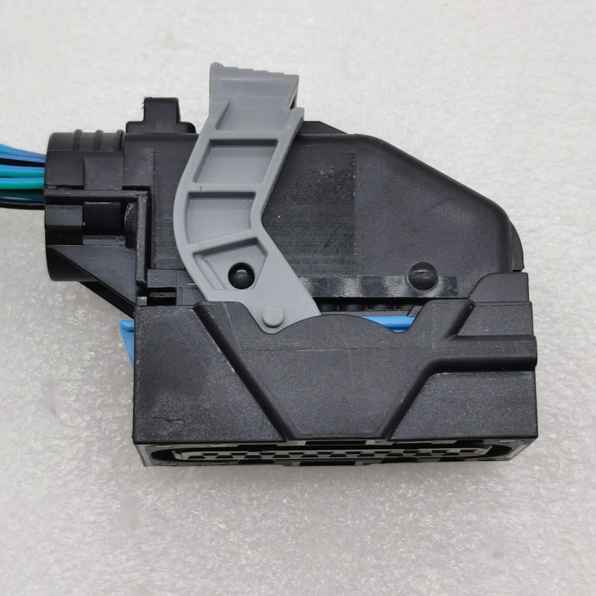 6F35-0040-AM External plug Automatic Transmission 6 Speed for L incoln Ford