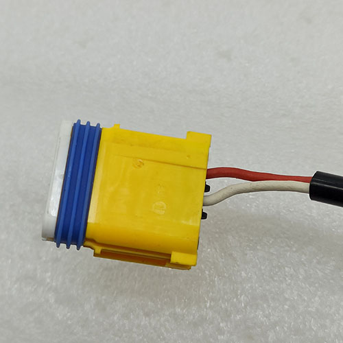 AL40007OEM INPUT SPEED SENSOR OEM 2529.29 Yellow Plug AL4/DPO