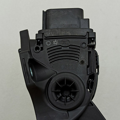 AATP-0198-OEM Accelerator Pedal OEM WJ32-9F836-AA New And Oe For Land R over Ford