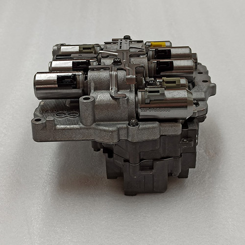 TG81-0006-U1 VALVE BODY U1 10 Solenoids C1/B1 Separator Plate Used And Inspected For Volvo