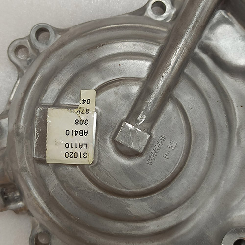 JF015E-0093-U1 Rear Cover CVT Transmission Used And Inspected For N issan car 1.6L Usually