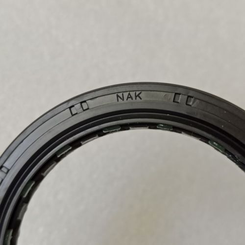 A6MF2-0002-AM A6MF2 Axle Seal Right 260405 63*82*10