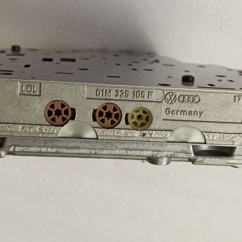 01M-0016-OEM Valve Body 01M3250283A 9220101BDT 01M325105F